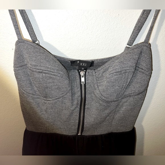 Forever 21 Gray & Black Bustier Mini Dress! Size Medium. - Picture 2 of 7